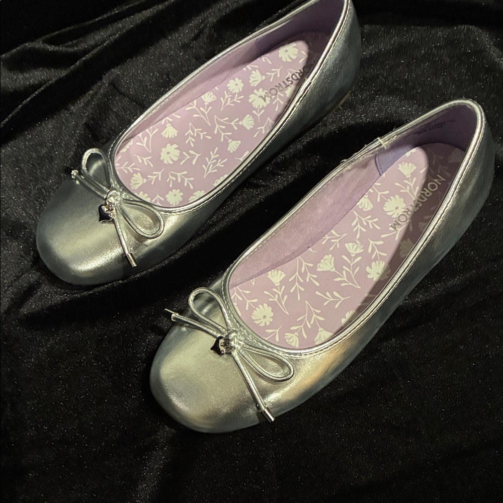 Nordstrom Metallic Silver Flats with Bow